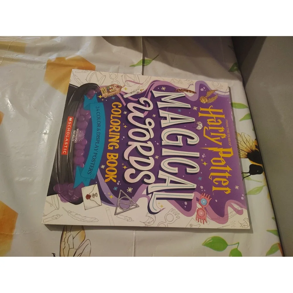 Harry Potter Magical Words Coloring Book Scholastic 24 Pull-Out Posters New